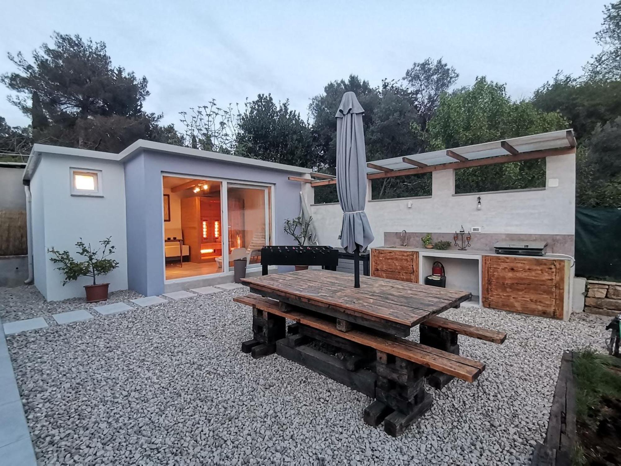 Villa Molo Novigrad  Luaran gambar